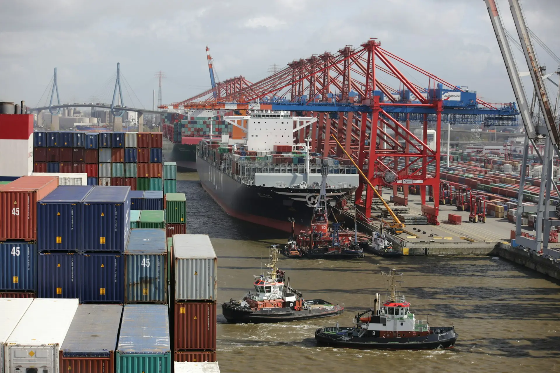 Shipyards & Marine