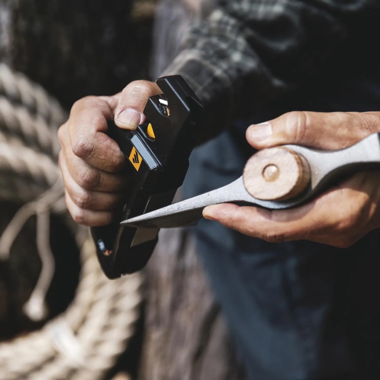 PIVOT PRO KNIFE SHARPENER 5